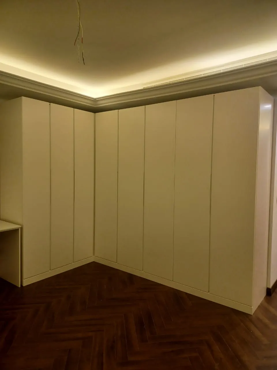 أفضل معلم ديكورات دواليب وجدران في اليمن: تصاميم مودرن 2026