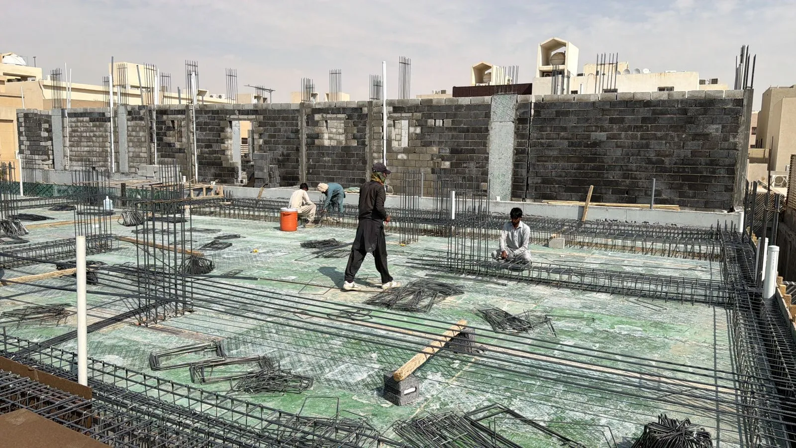 أفضل شركة مقاولات عامة باليمن:خدمات بناء وترميم متكاملة