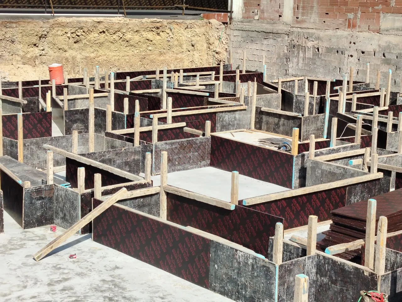 أفضل شركة مقاولات عامة في اليمن لعام2026 | دليل شامل وموثوقة 