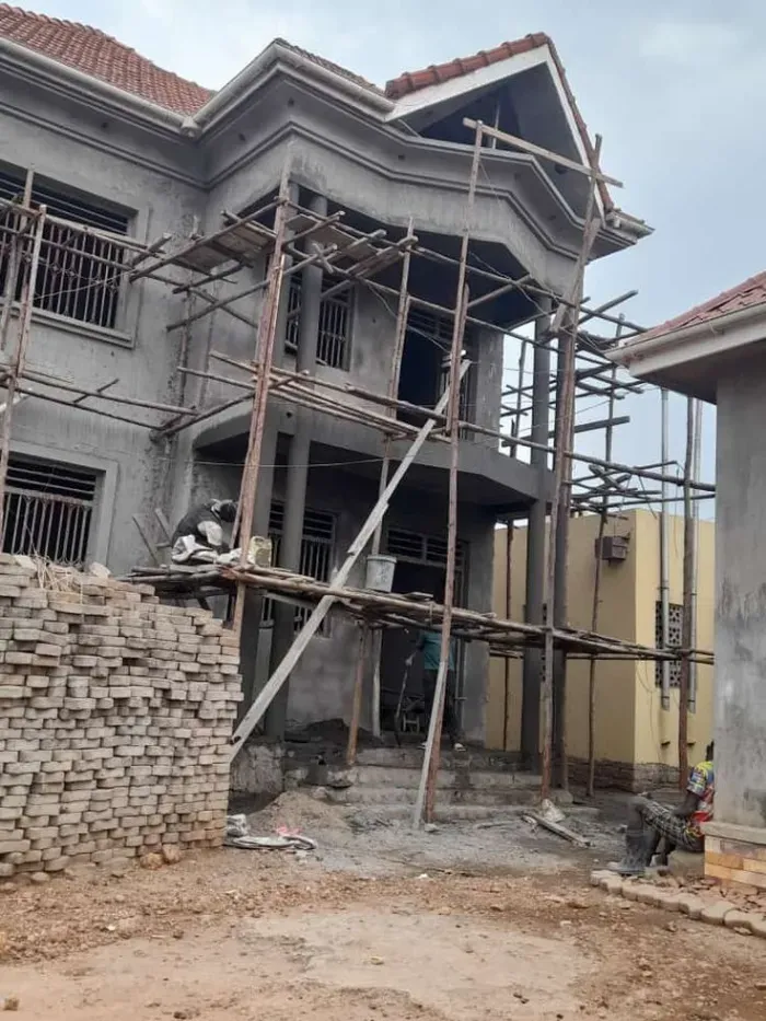 ترميم منازل في اليمن: دليل شامل للتكلفة والخطوات وأفضل المواد لعام 2026