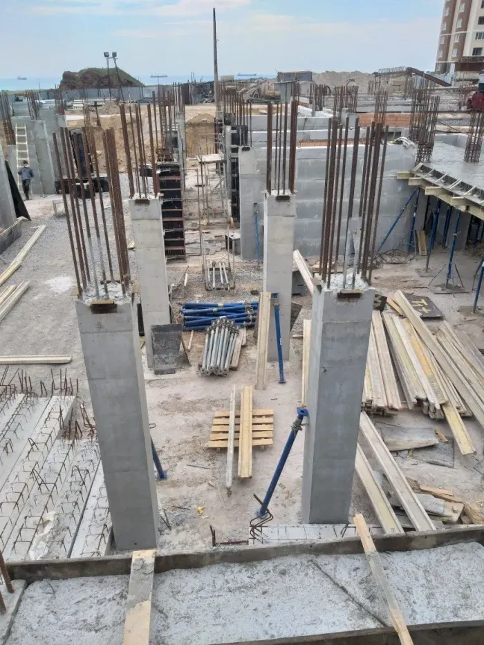 ترميم منازل في اليمن: دليل شامل للتكلفة والخطوات وأفضل المواد لعام 2026