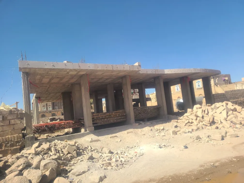 بناء العمائر والمباني السكنية والتجارية في اليمن