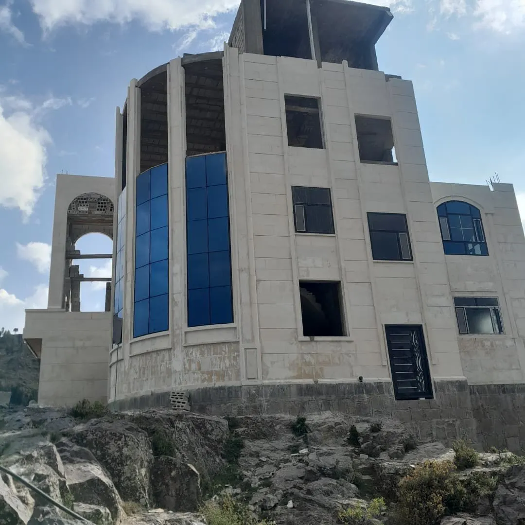 أفضل معلم ومقاول بروفايل واجهات بالضمان بصنعاء| تشطيب واجهات بروفايل خارجية حديثة